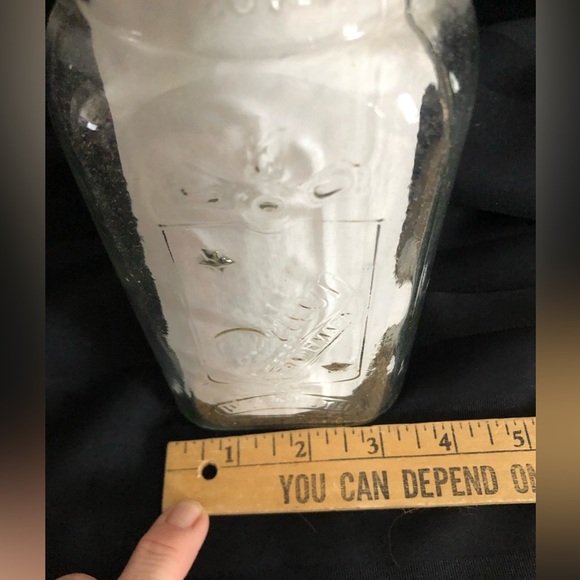 Antique Queen Quart Canning Jar - Picture 13 of 16